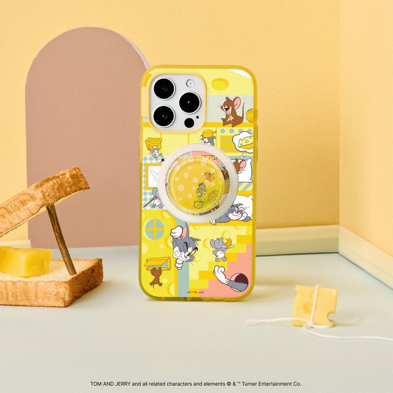 Tom & Jerry Cheese Chase — iPhone 15 MagSafe Case image number 3