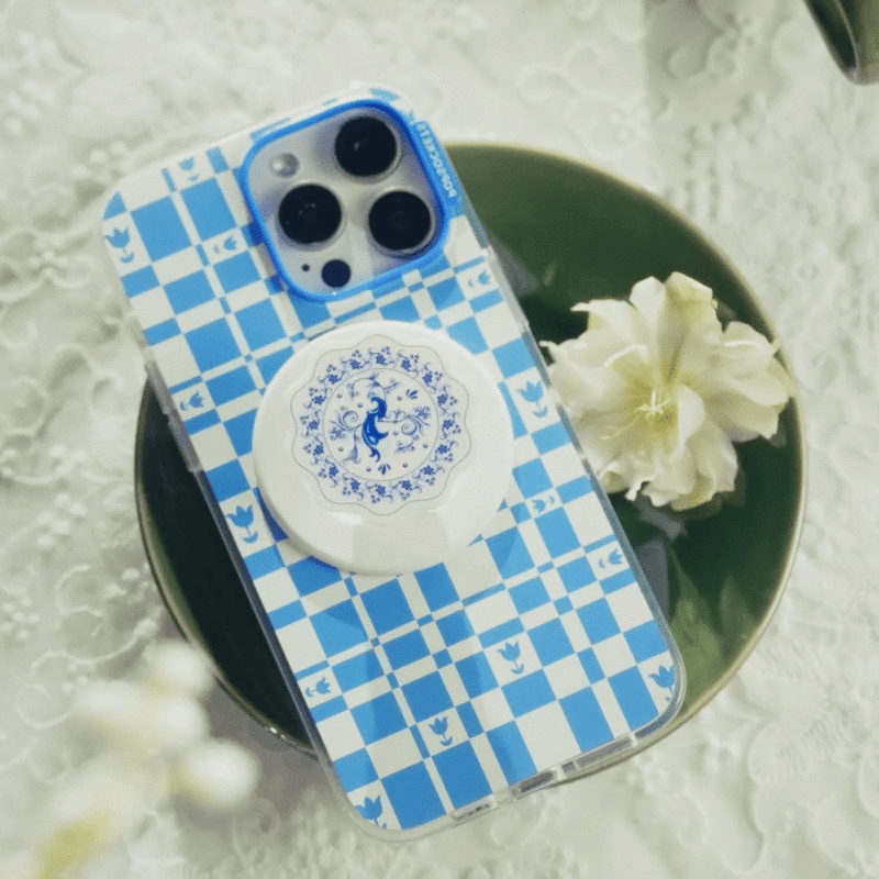 Garden Check — iPhone 13 Pro Max MagSafe Case image number 2